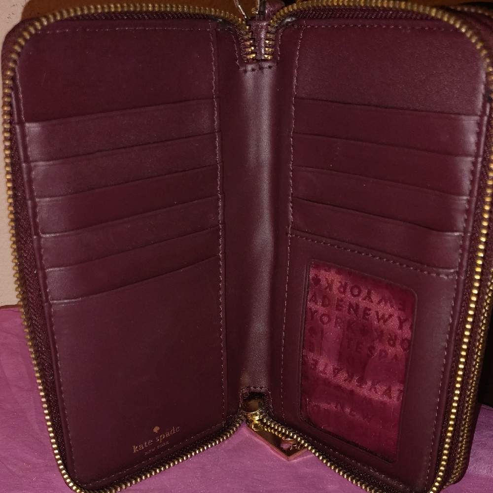 Kate Spade Croc-Embossed Deep Burgundy Leather Clutch Wallet - Picture 3 of 7
